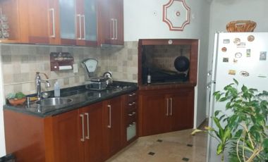 CHALET EN C.JARDIN.DETALLES DE CATEGORIA. OPORTUNIDAD