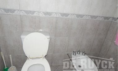 Casa en venta en Ezpeleta Este