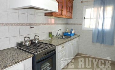 Casa en venta en Ezpeleta Este