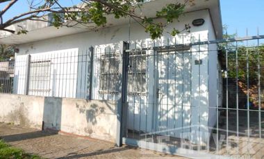 Casa en venta en Ezpeleta Este