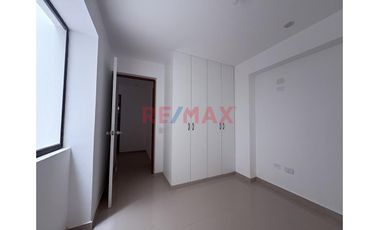 🏢Departamento De Estreno En Primer Piso Y Con Amplio Patio 💫🌴