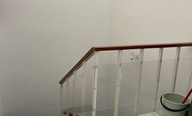 EN VENTA EDIFICIO DE TRES NIVELES ZONA SUR (LAS PALMAS) EN CUERNAVACA, MORELOS.