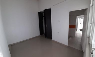 casa en venta en barrio aeropuerto. Cod V2126