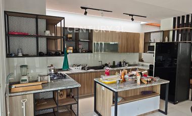 Rumah Di Sayap Pasteur Babakan Jeruk.