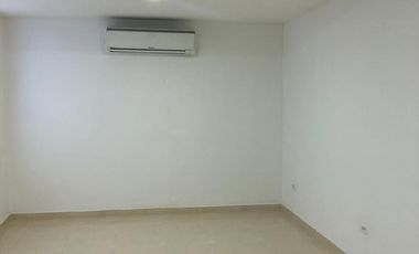 casa en arriendo en la floresta. Cod A3477