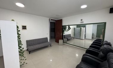 consultorio en arriendo en granadillo. Cod A28007