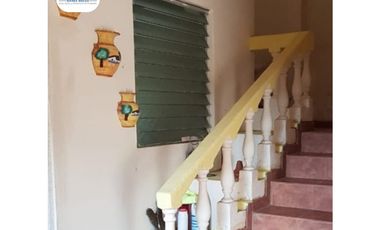 SE VENDE CASA EN LAS VISTAS DE CERRO AZUL