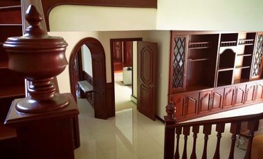 CASA EN RENTA EN BOSQUES!!!