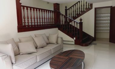 CASA EN RENTA EN BOSQUES!!!