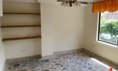 apartamento en arriendo/venta en el velodromo. Cod A6255