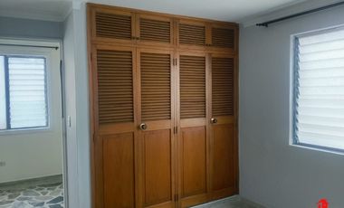 apartamento en arriendo/venta en el velodromo. Cod A6255