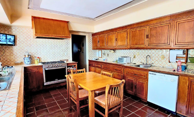 Casa en venta y renta en Lomas de Chapultepec con 985m2 de terreno