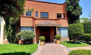 Casa en venta y renta en Lomas de Chapultepec con 985m2 de terreno