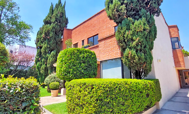 Casa en venta y renta en Lomas de Chapultepec con 985m2 de terreno