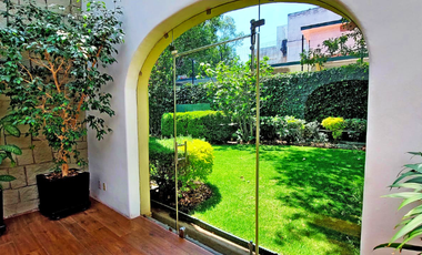 Casa en venta y renta en Lomas de Chapultepec con 985m2 de terreno