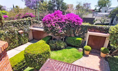 Casa en venta y renta en Lomas de Chapultepec con 985m2 de terreno