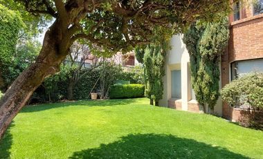 Casa en venta y renta en Lomas de Chapultepec con 985m2 de terreno
