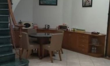 Disewakan rumah bagus batununggal bandung