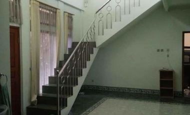 Rumah Megah 2 Lantai Asri Sejuk Siap Huni Pesantren Cibabat Cimahi