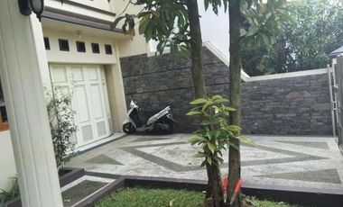 Rumah Megah 2 Lantai Asri Sejuk Siap Huni Pesantren Cibabat Cimahi