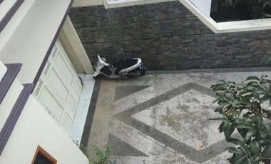 Rumah Megah 2 Lantai Asri Sejuk Siap Huni Pesantren Cibabat Cimahi