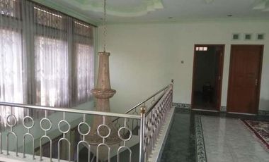 Rumah Megah 2 Lantai Asri Sejuk Siap Huni Pesantren Cibabat Cimahi
