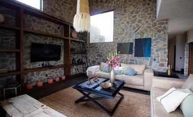 IZMIR San Miguel de Allende