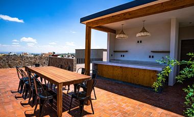 IZMIR San Miguel de Allende