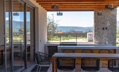 IZMIR San Miguel de Allende