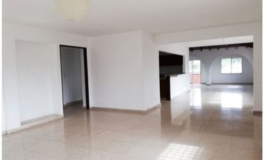SE ALQUILA CASA EN EL DORADO >>DOS NIVELES >>