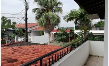 SE ALQUILA CASA EN EL DORADO >>DOS NIVELES >>