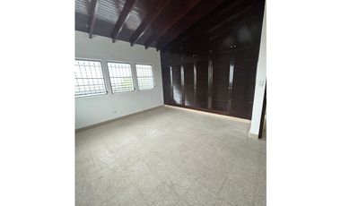 SE ALQUILA CASA EN EL DORADO >>DOS NIVELES >>