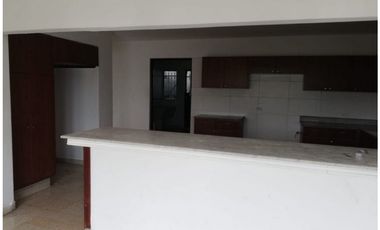 SE ALQUILA CASA EN EL DORADO >>DOS NIVELES >>