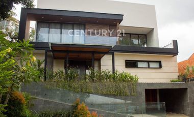 Rumah Minimalis Modern Terawat Sejuk Mainroad Resor Dago Pakar Bandung