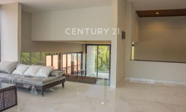 Rumah Minimalis Modern Terawat Sejuk Mainroad Resor Dago Pakar Bandung