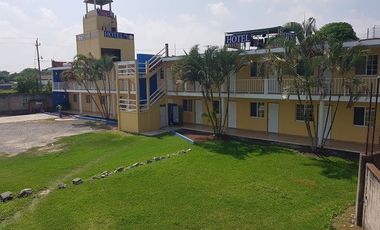 Oportunidad, Hotel en Venta en Carretera México-Tuxpan