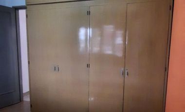 VENTA, casa Centrica, Piaggio al 300, 3 dorm en pb , estar living , cocina comedor, baño completo, cochera, en planta alta 2 dormitorios, terraza, bañ