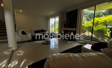 casa en arriendo/venta en el tesoro. Cod A66447