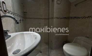 casa en arriendo/venta en el tesoro. Cod A66447