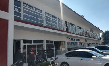 Renta local comercial Metepec 100m2
