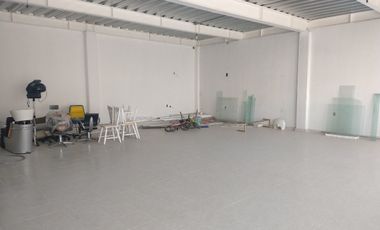 Renta local comercial Metepec 100m2