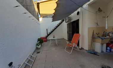 Casa en venta en Quilmes Este