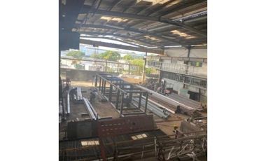 Se Vende/Alquila Galera Industrial en Pedregal de 1200m2