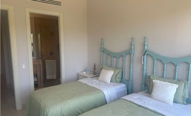 Venta de apartamento amoblado en Buenaventura, Laguna