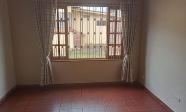 casalote en arriendo en tenjo. Cod A4002