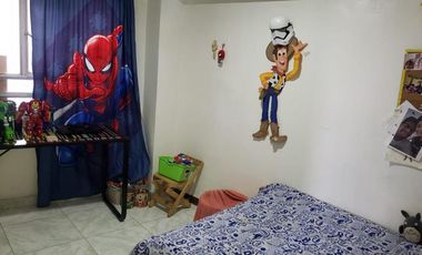 casa en venta en ricaurte. Cod V210