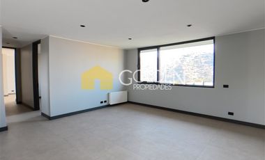 Casa en venta de 5 dorm. en Lo Barnechea
