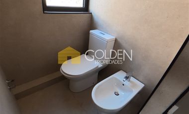Casa en venta de 5 dorm. en Lo Barnechea