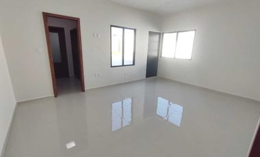 CASA EN VENTA CON RECAMARA EN P.B. FRACC. PALMAS GREEN MEDELLIN,VER.