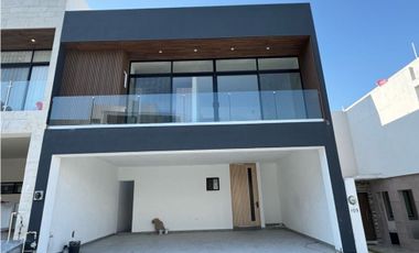 Hermosa Casa Equipada en Preventa en Cumbres Élite Premier, García